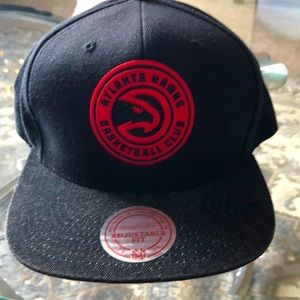 Atlanta hawks snap back cap